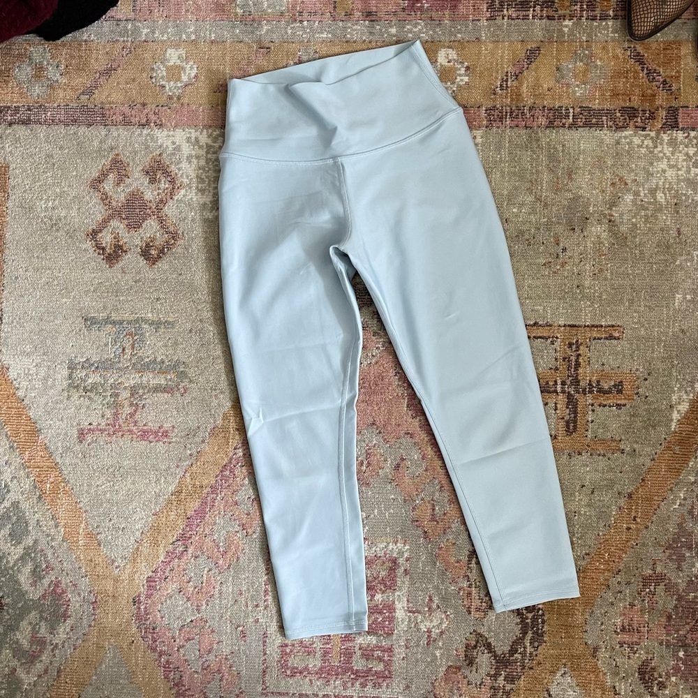 Alo Crop Leggings